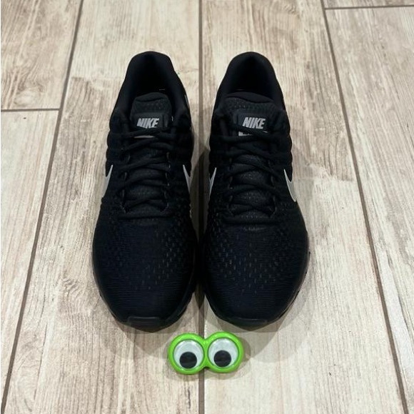 🔥NEW Nike Air Max 2017 Running Triple Black Reflective White Shoes Men’s - Picture 3 of 8